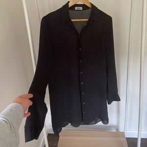Acne long button top